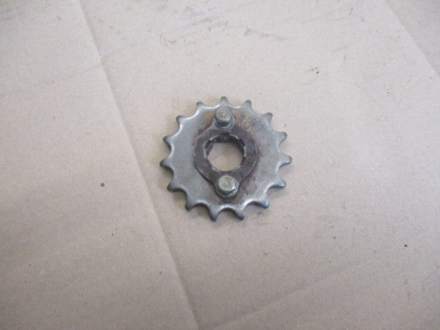 Pignon de sortie de boite pour Yamaha 600 XT Ténéré - 43F - 34L - 55W