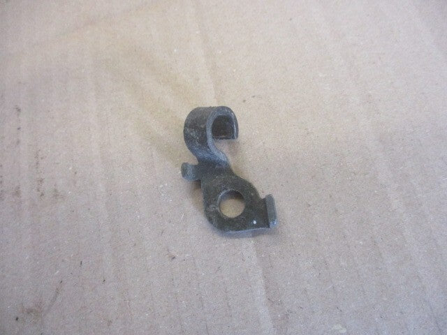 Patte de maintien cable d'embrayage pour Yamaha 125 DTLC - 34X - 1HR - 57U