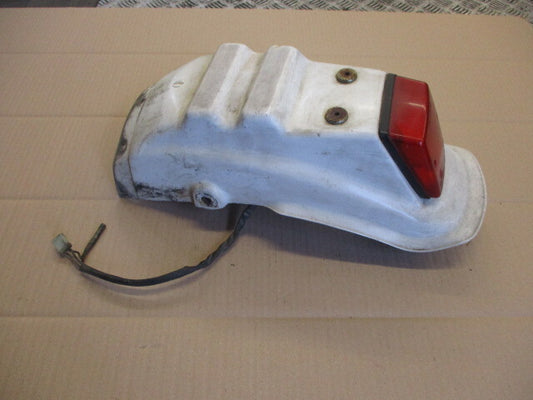 Garde boue arrière + feu pour Suzuki 600 650 DR - SN41A - SP41A