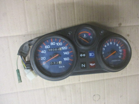 Bloc compteur compte tours 38084 kms pour Yamaha 125 TDR modèle 5AE