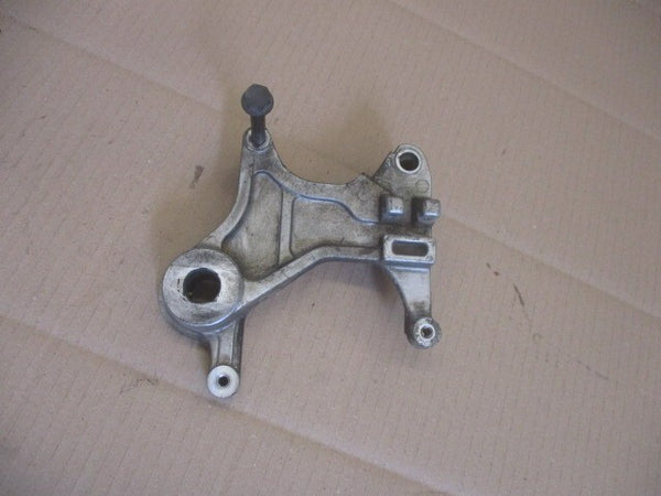 Support étrier de frein arrière Honda 750 XRV - Africa twin - RD04 - RD07