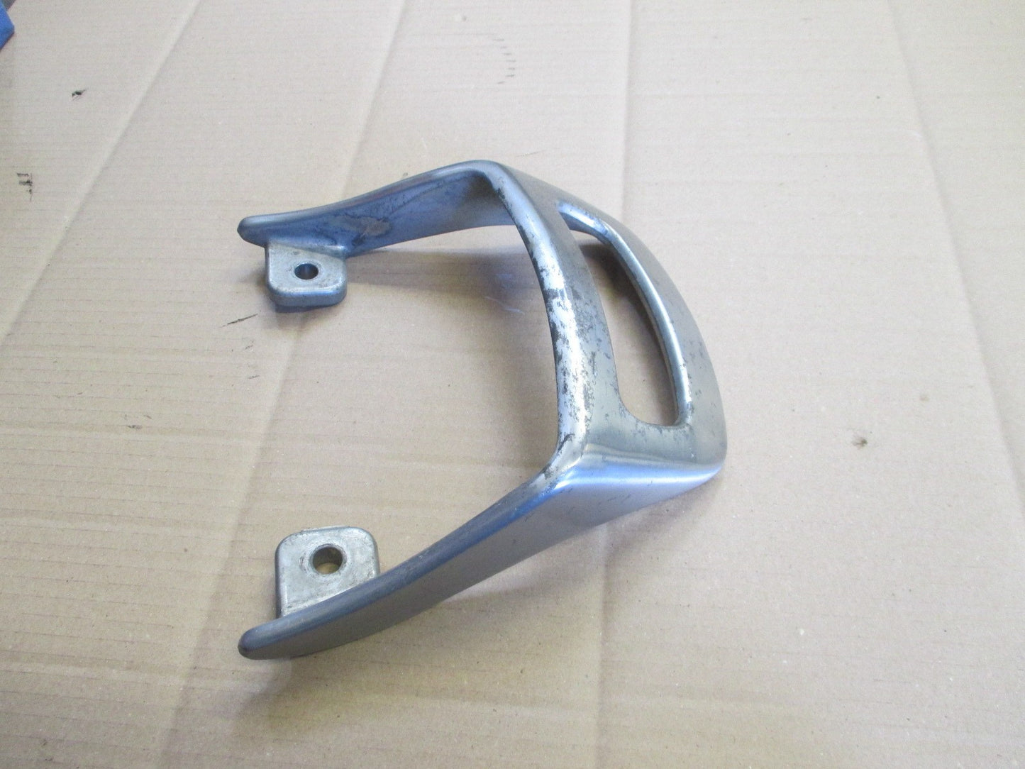 Poignée arrière pour Yamaha 750 FZX - 2JE - 4AM