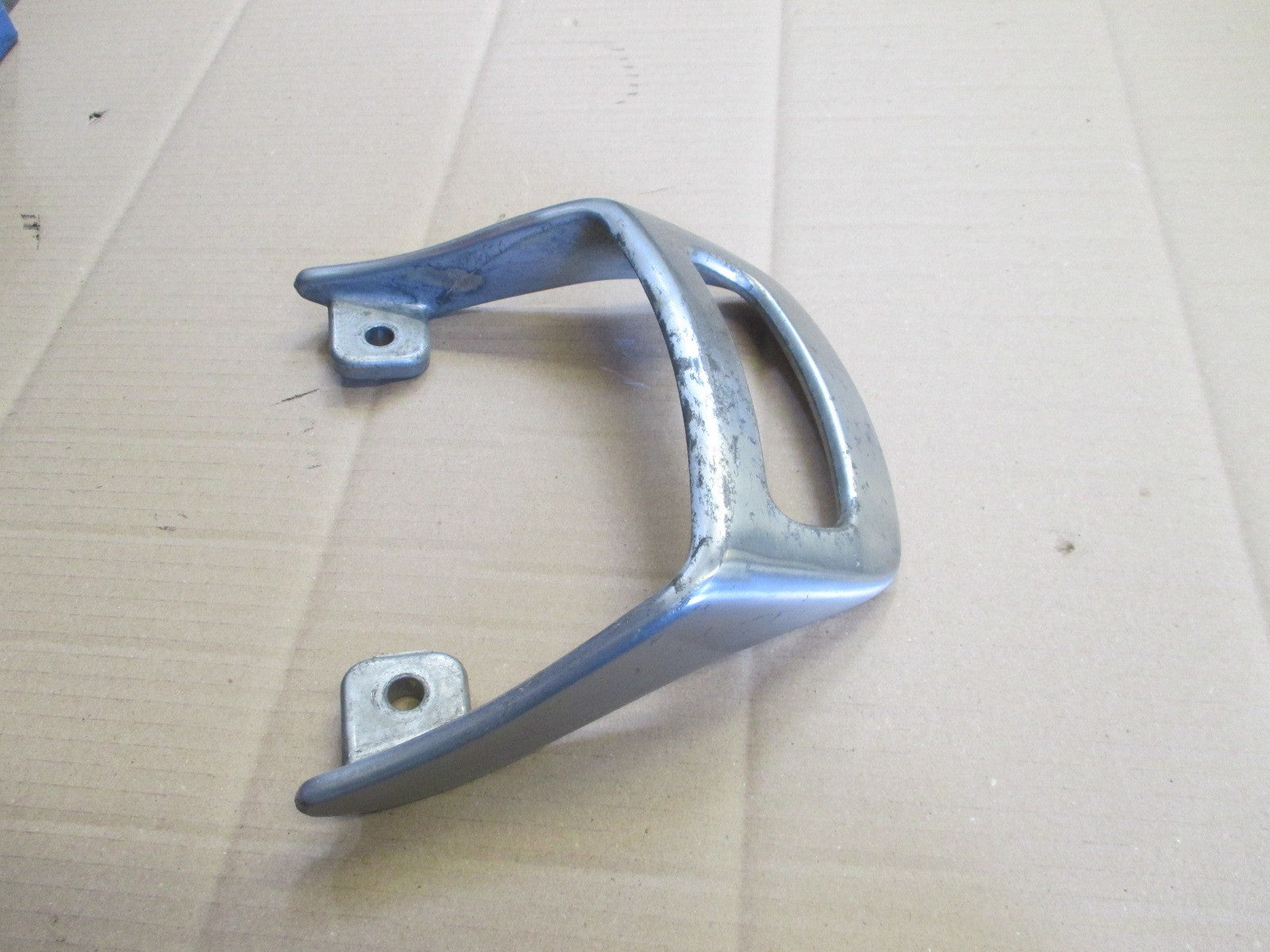 Poignée arrière pour Yamaha 750 FZX - 2JE - 4AM