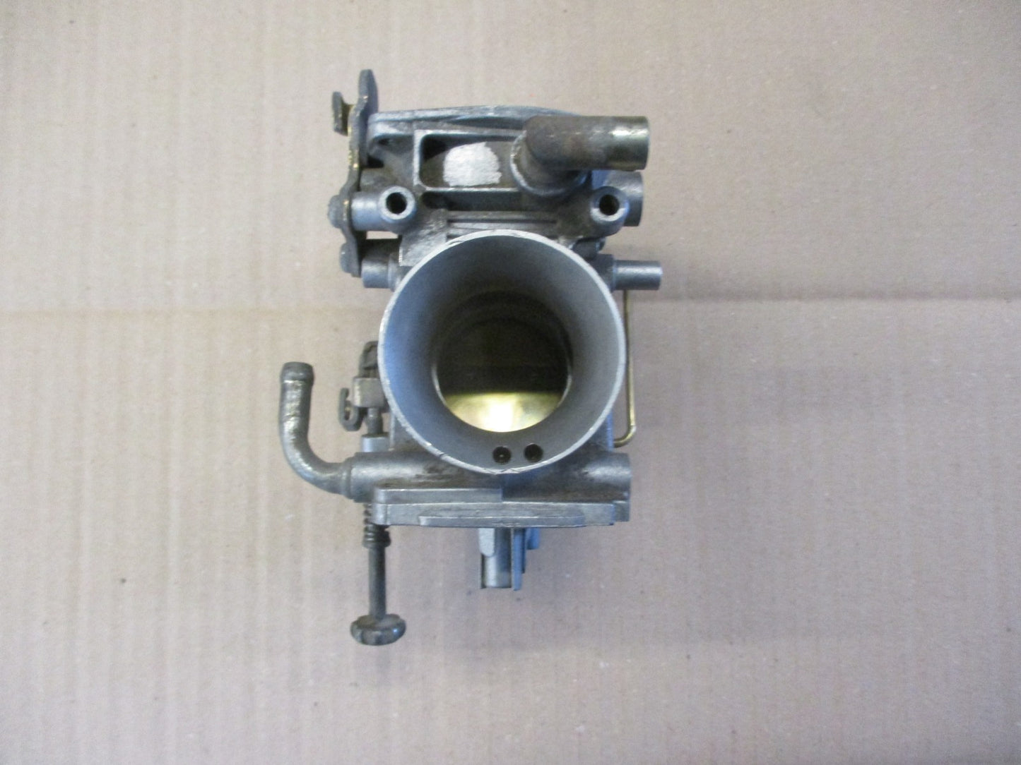 Corps de carburateur  Suzuki 650 DR RS SE - SP42A