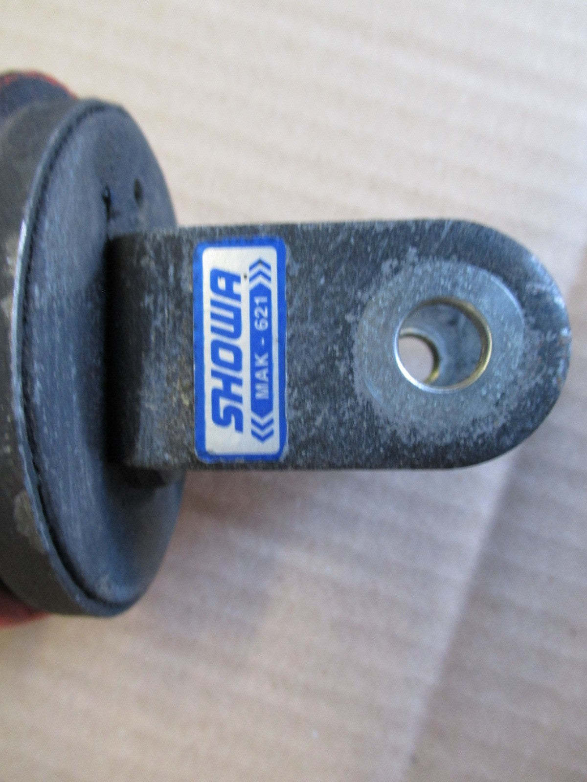 Amortisseur référence MAK-621 pour Honda 650 SLR - RD09