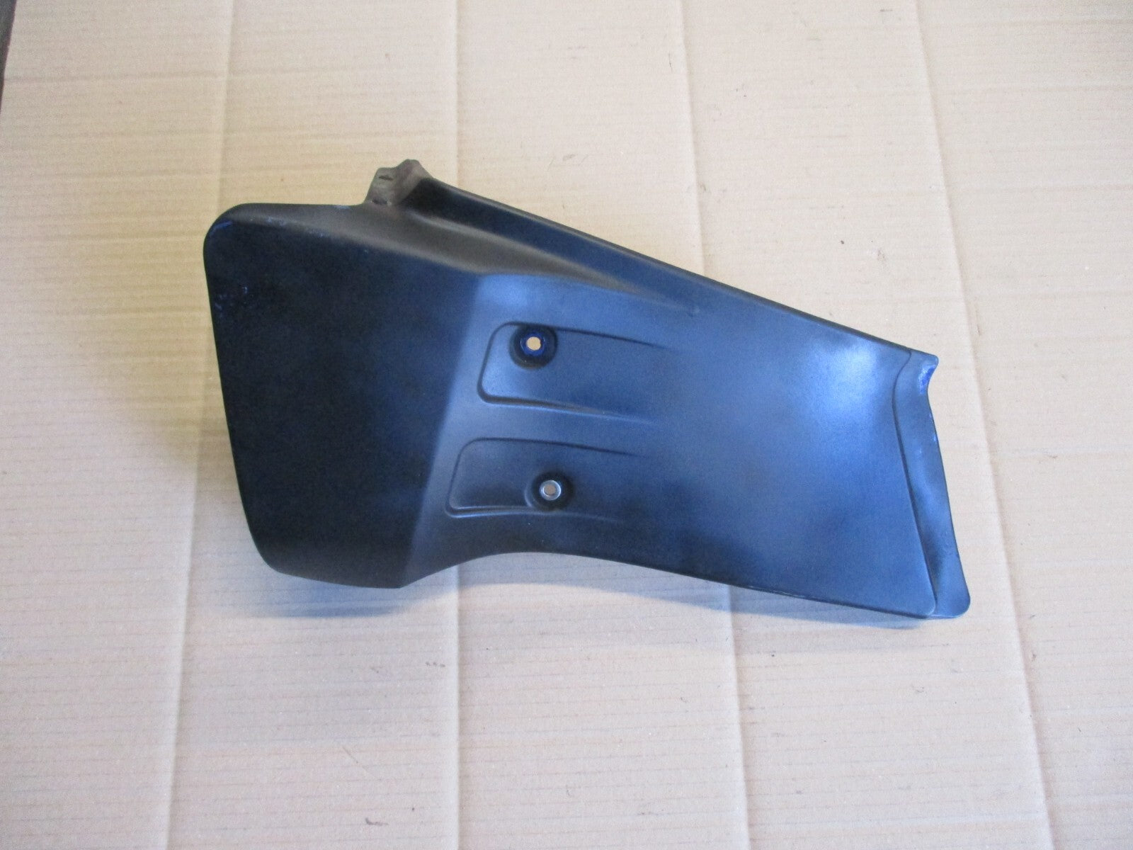 Ouie gauche de réservoir d'essence pour Yamaha 600 XT - 2KF