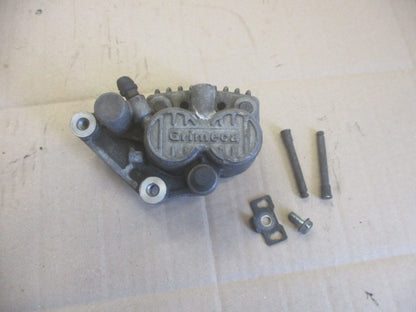 Etrier de frein avant pour Honda 125 Rebel - JC24A - JC26A