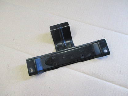 Plaque de fixation batterie pour Suzuki 650 XF Freewind