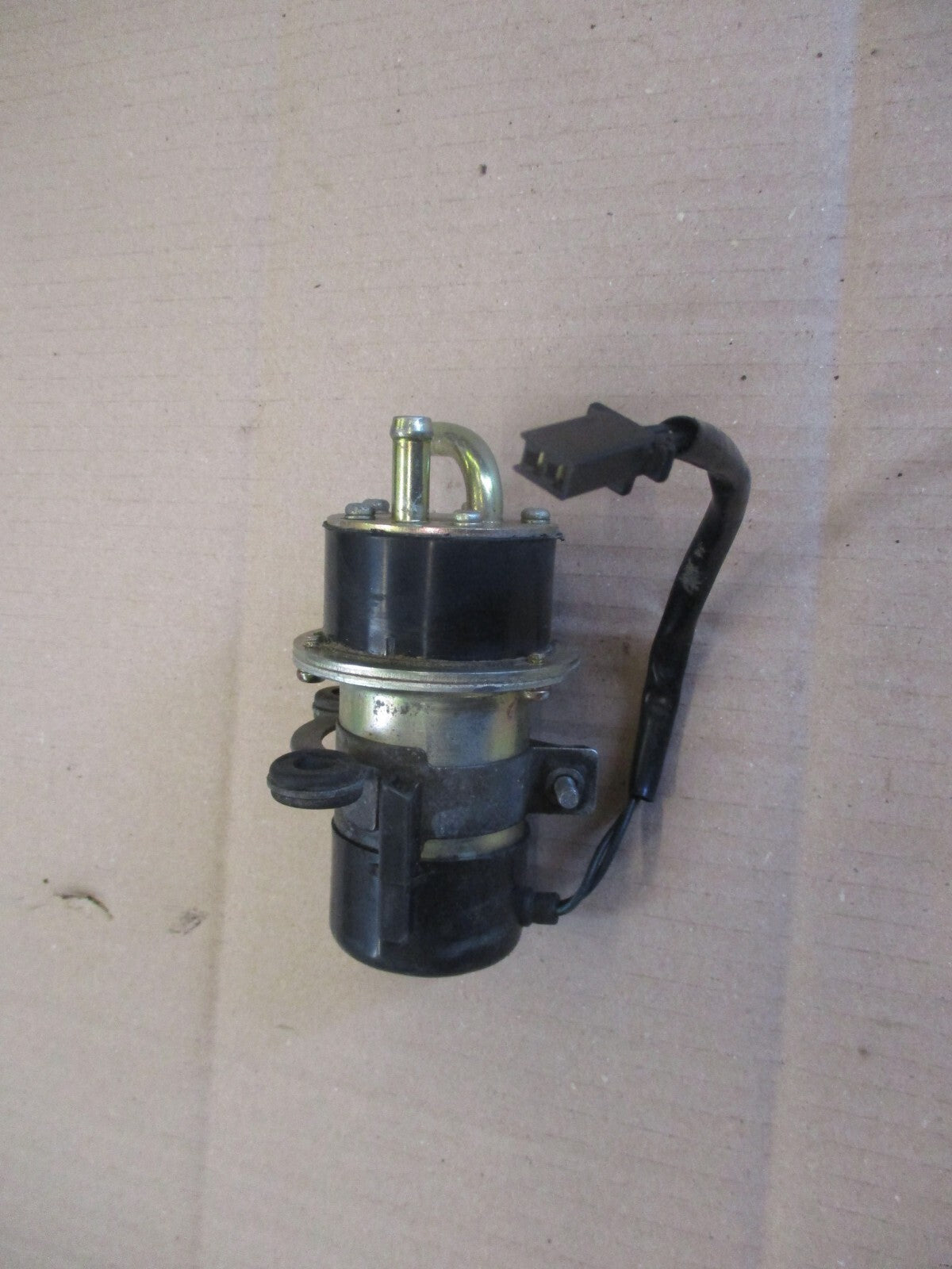 Pompe essence d'origine pour Yamaha 750 FZX - 2JE - 4AM