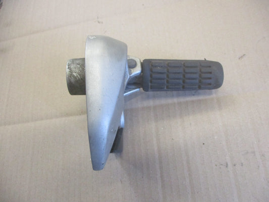 Cale pied avant droit pour Honda 700 XLV  Transalp - RD13A