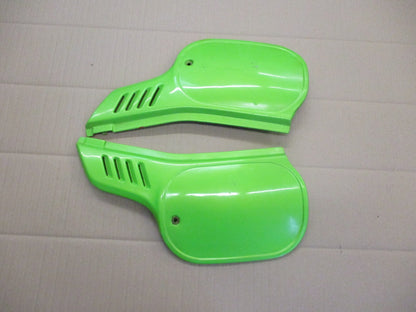 Caches latéraux pour Honda 125 MTX - JD05 - JD07