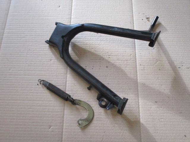 Béquille centrale pour Yamaha 125 YBR - RE031 - RE051