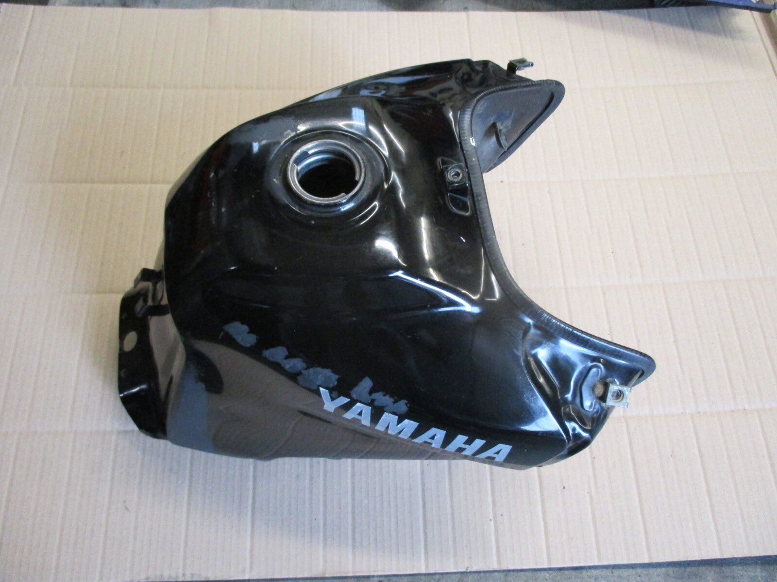 Réservoir d'essence pour Yamaha 600 XTE - 4PT - DJ02