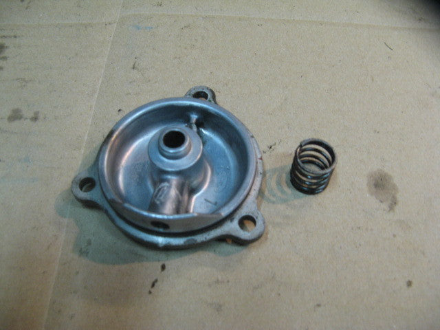 Carter de filtre à huile + ressort pour Honda 650 NX Dominator - RD02 - RD08A
