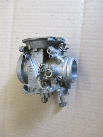Corps de carburateur gauche pour Suzuki 750 DR - SR41A