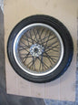 Roue avant avec pneu DUNLOP K180 bon état pour Yamaha 125 TW - DE01 - DE054