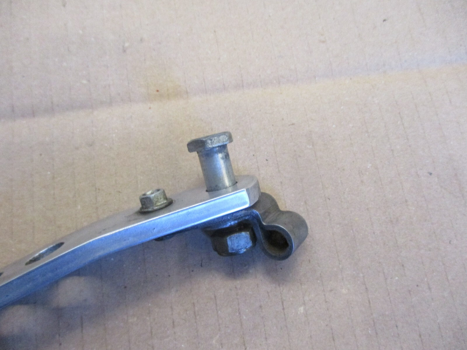 Barre de maintien frein avant + support cable pour Yamaha 125 TY