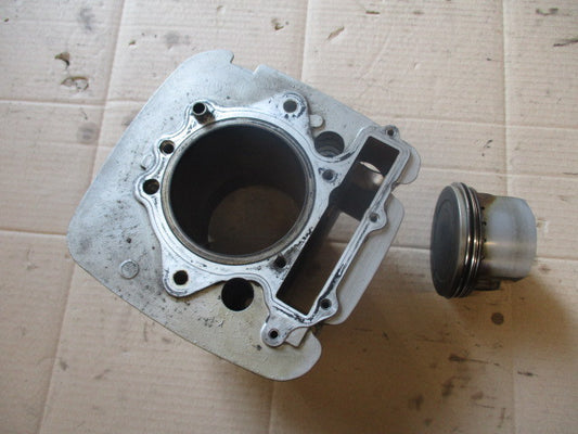 Cylindre / piston référence 3AJ-00 pour Yamaha 600 TTR - DJ01