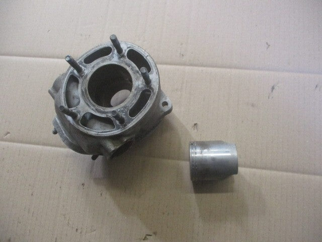 Cylindre / piston pour Yamaha 125 DTX - DE062