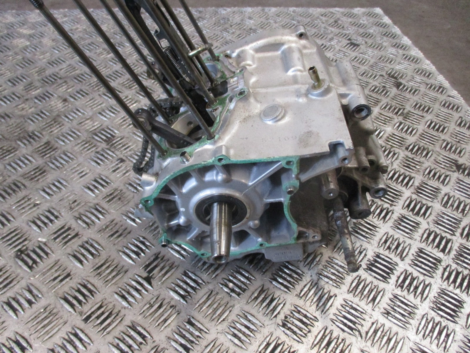 Bas moteur très peu roulé pour Honda 125 CM - JC05