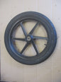 Roue avant avec pneu bon état pour Honda 125 CBR - JC34