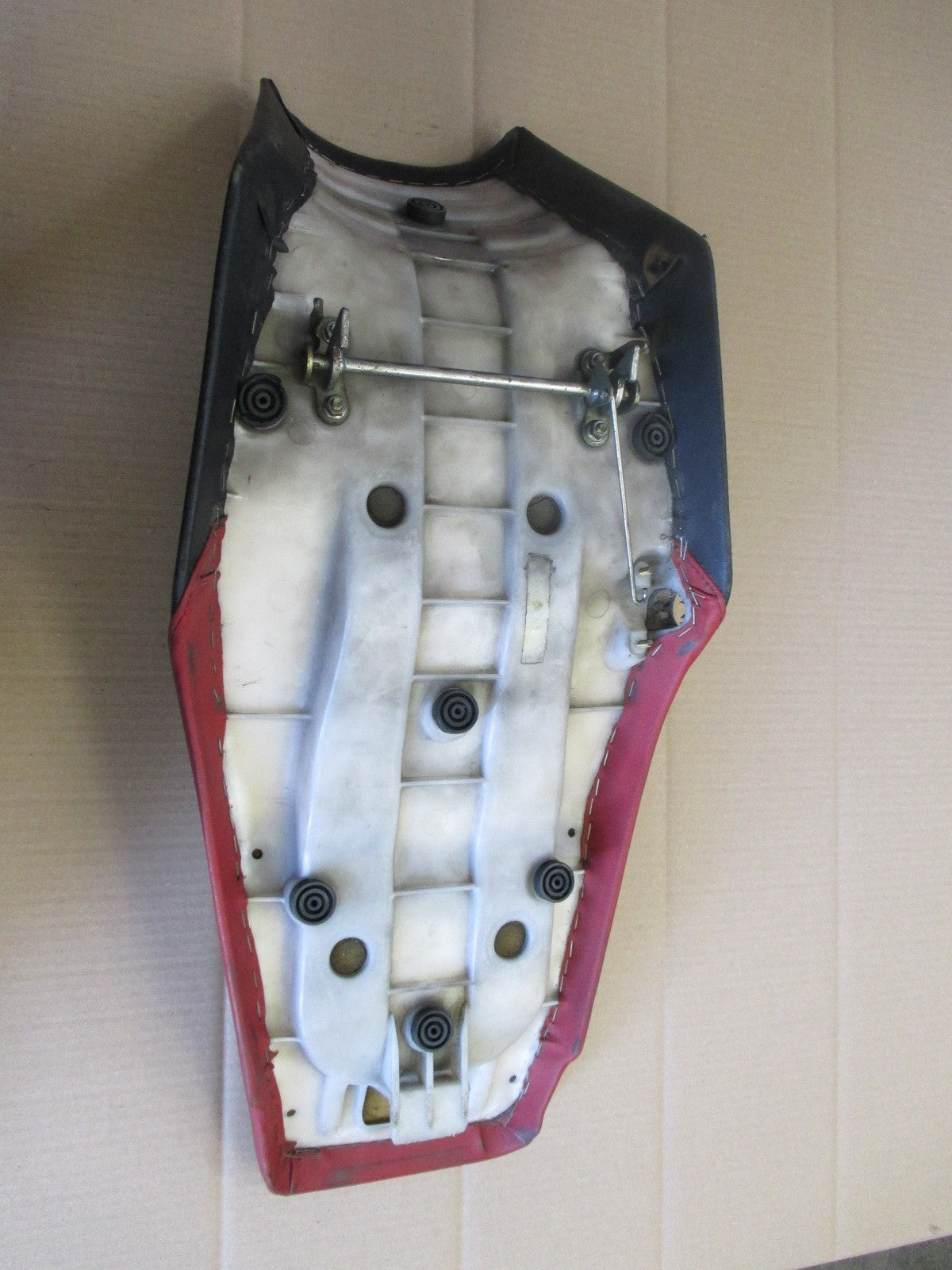 Selle pour Yamaha 750 FZX - 2JE - 4AM