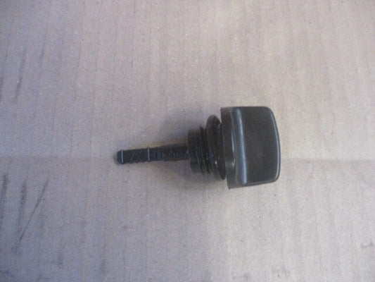 Bouchon jauge à huile pour Honda 125 CBR - JC39A