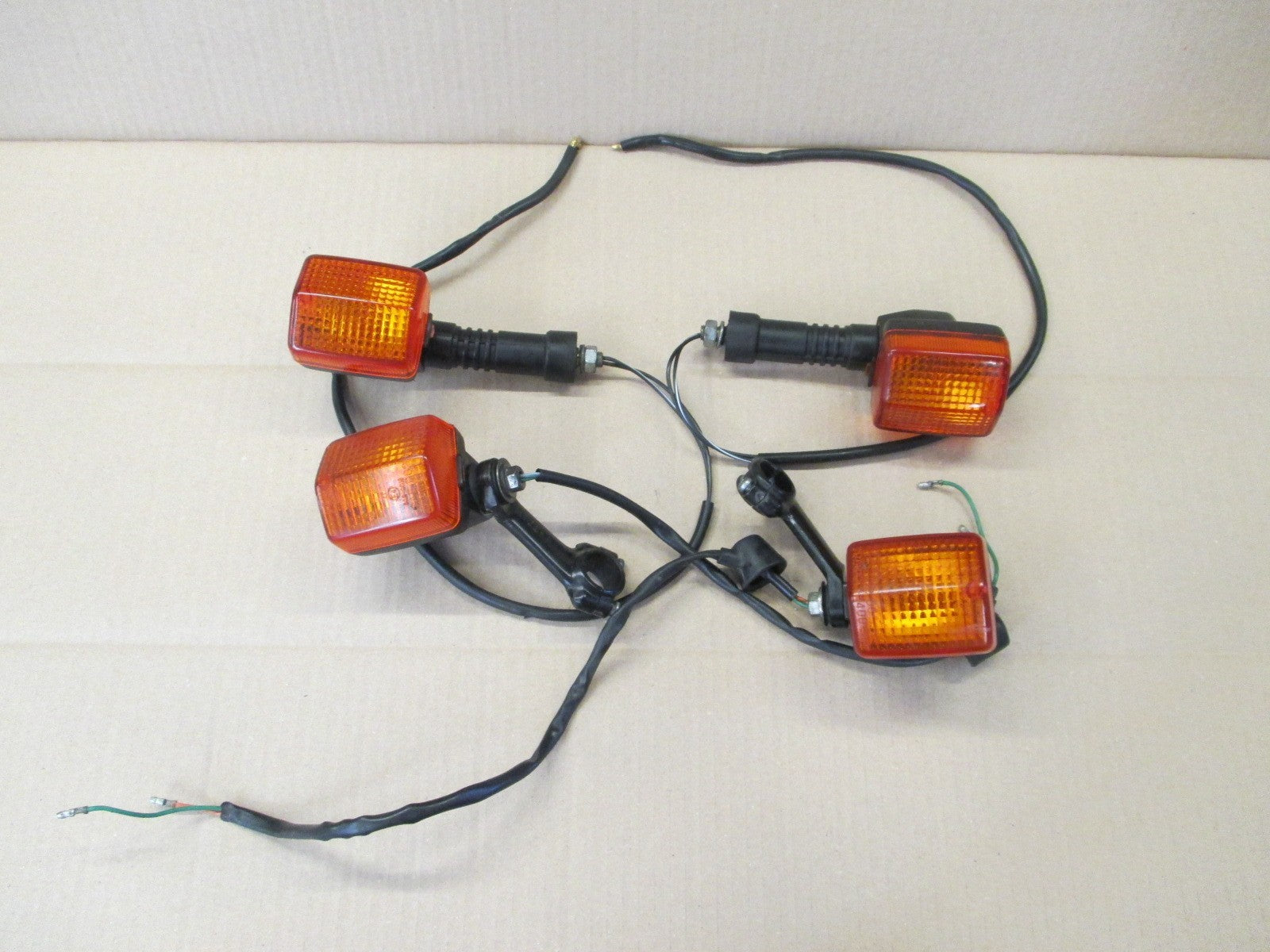 Clignotants pour Honda 125 XLR - JD04 modèle phare restangulaire