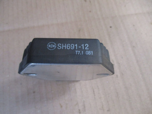 Régulateur pour Honda 750 VFR - RC36 Phase 1 - 1990/1993