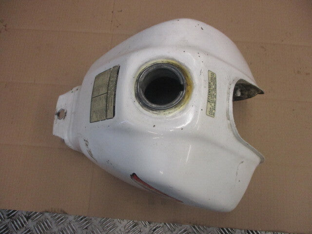 Réservoir essence pour Honda 600 XLL - XLM - XLLM - PD04