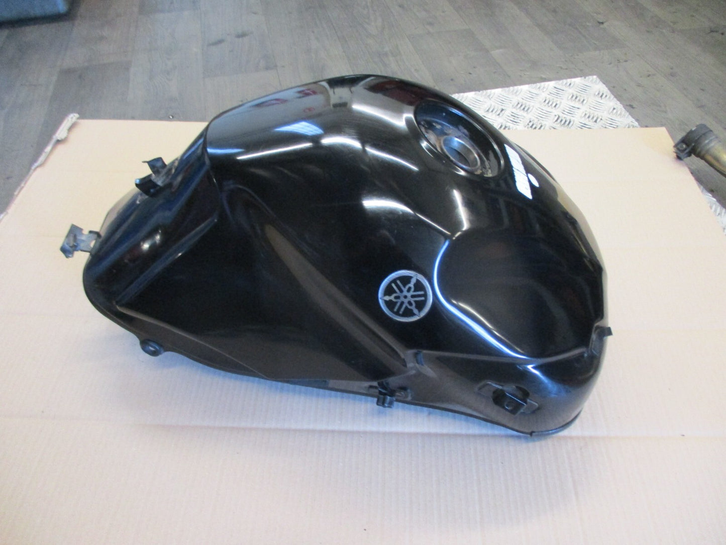 Réservoir d'essence pour Yamaha 900 TDM - RN081 - 2002 / 2005