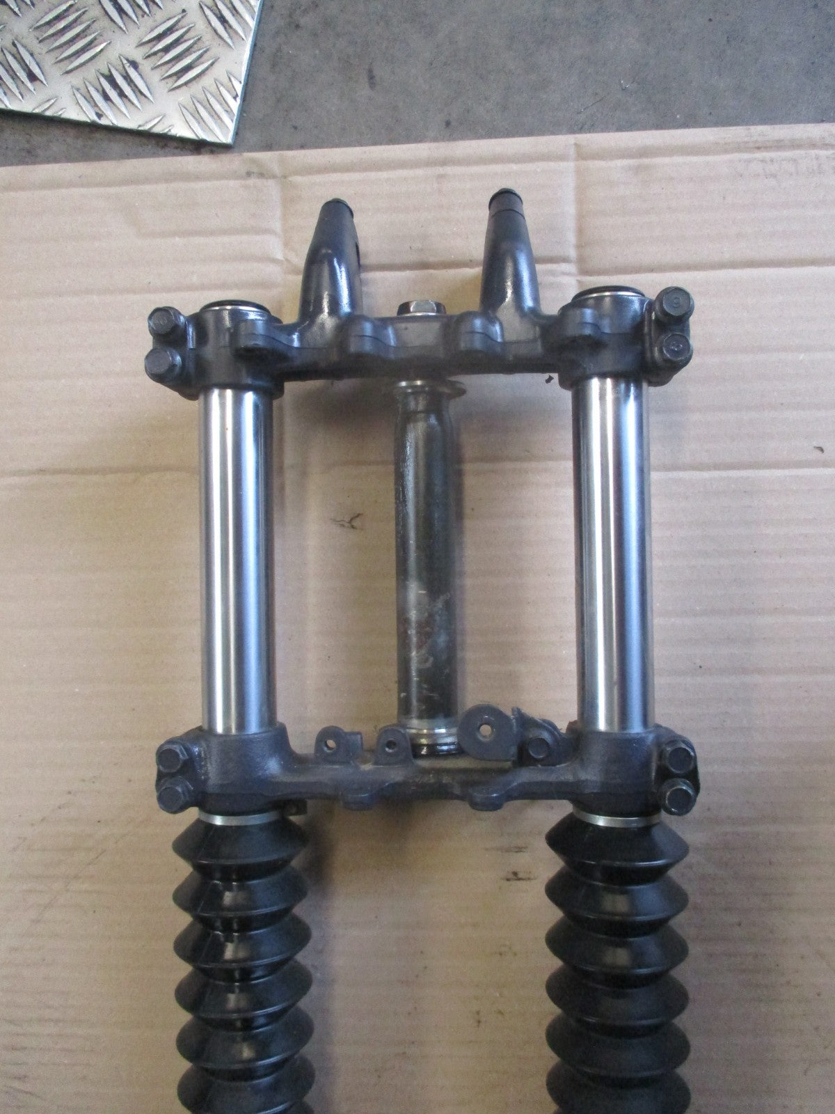 Fourche pour Yamaha 125 DTLC - 10V