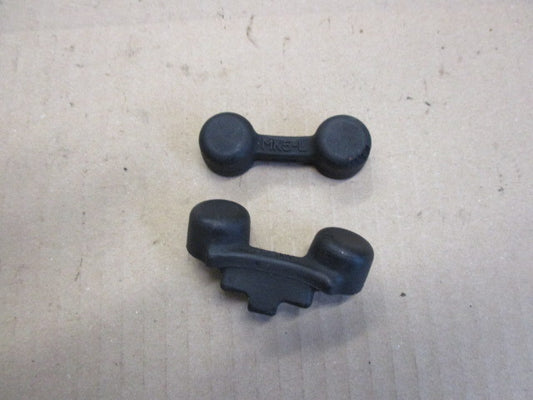 Caoutchoucs de vis de fixation sup moteur pour Honda 600 XLL - XLM - XLLM - PD04