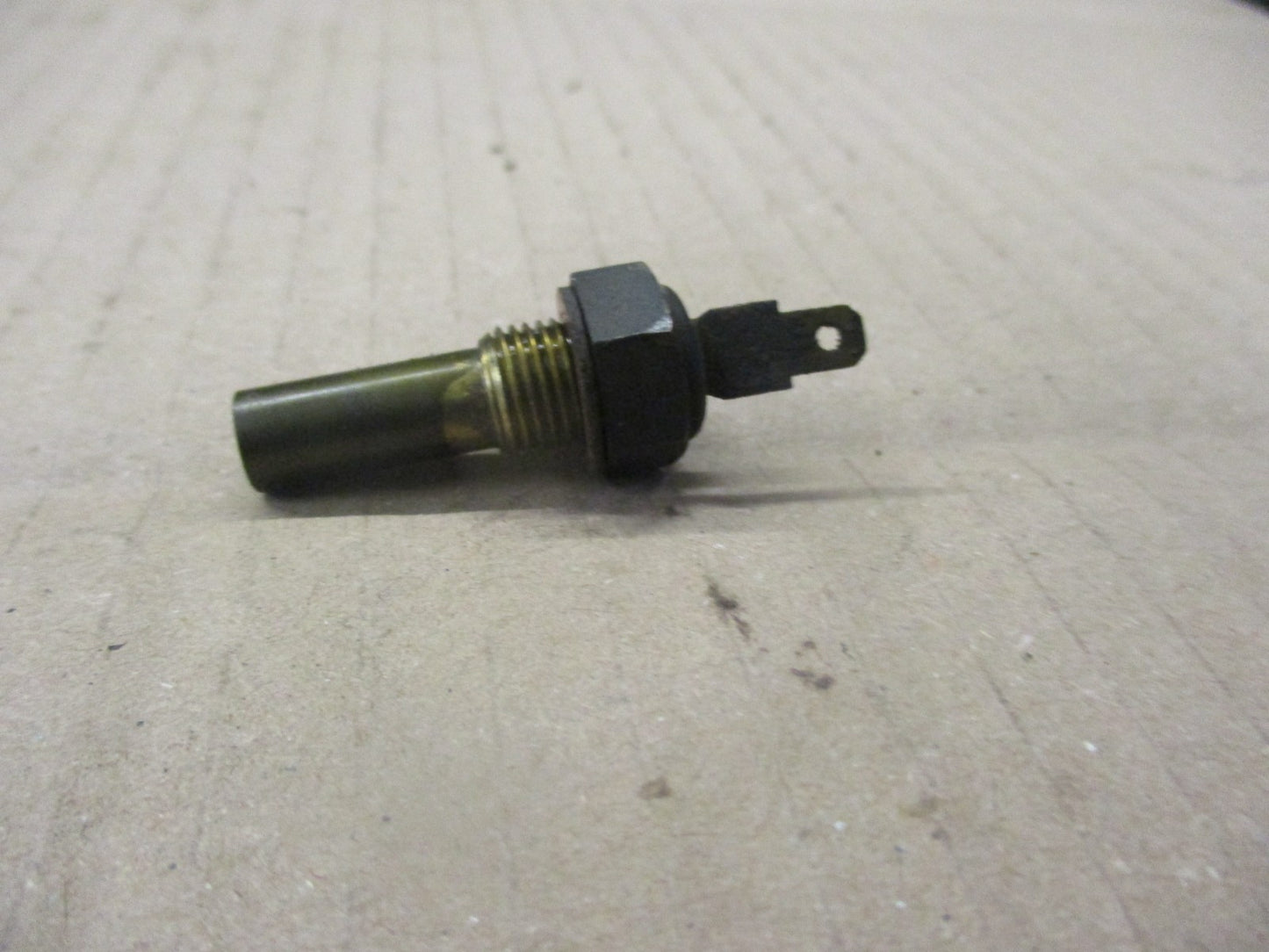 Sonde température d'eau pour Yamaha 125 DTLC - 34X - 1HR - 57U