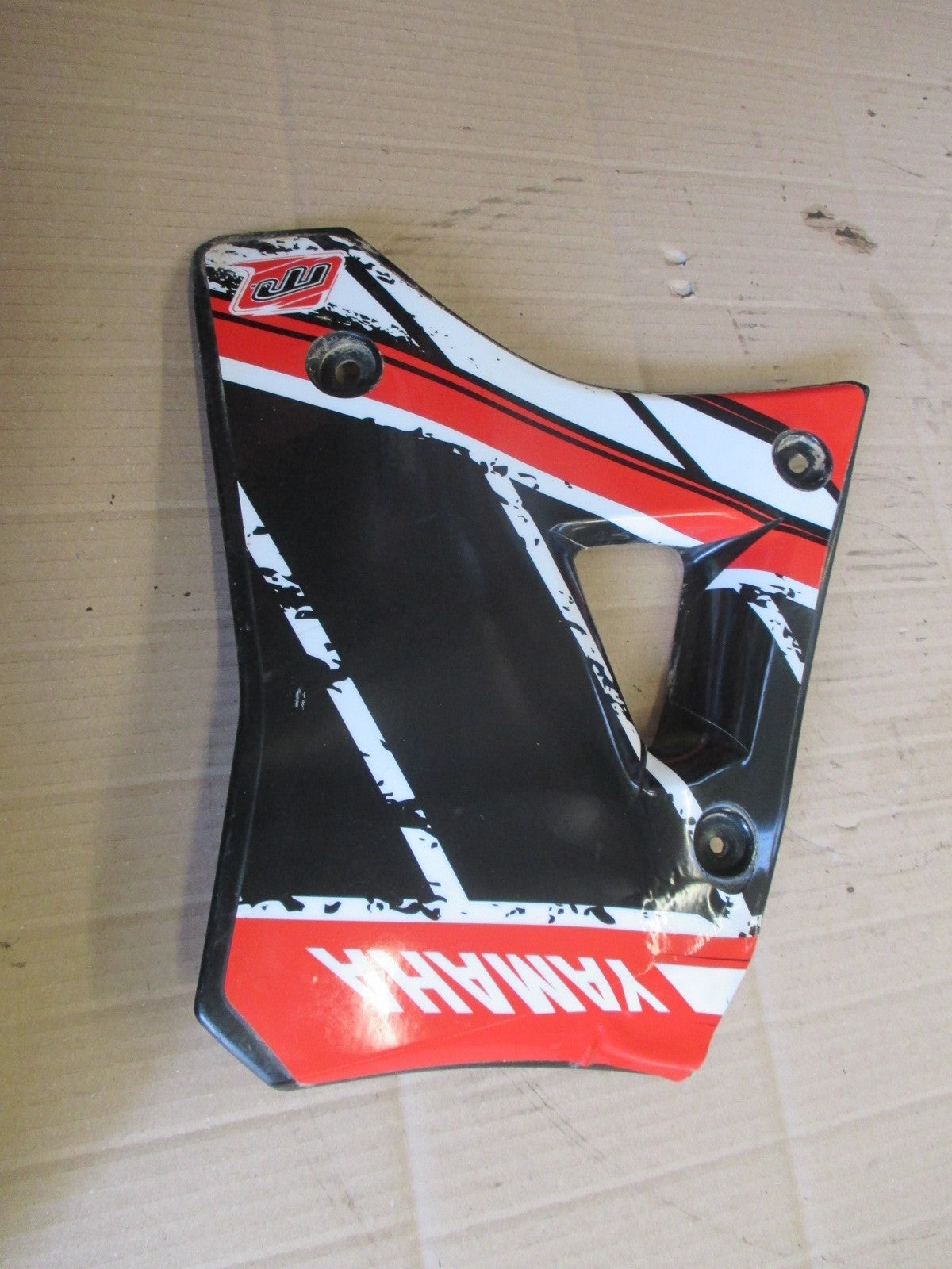 Caches latéraux + ouies de réservoir pour Yamaha 125 DTR - DTRE