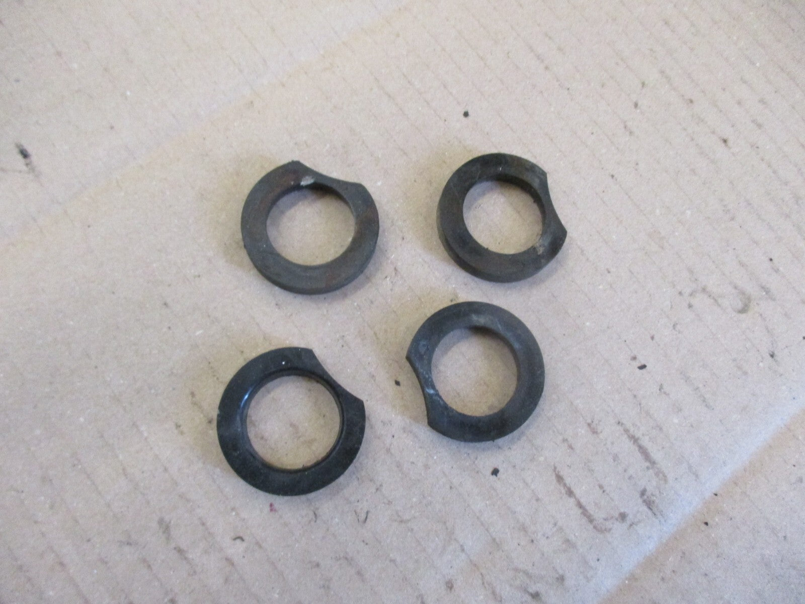 Entretoises entre couronne arrière et moyeu pour Yamaha 125 TZR - 2RL