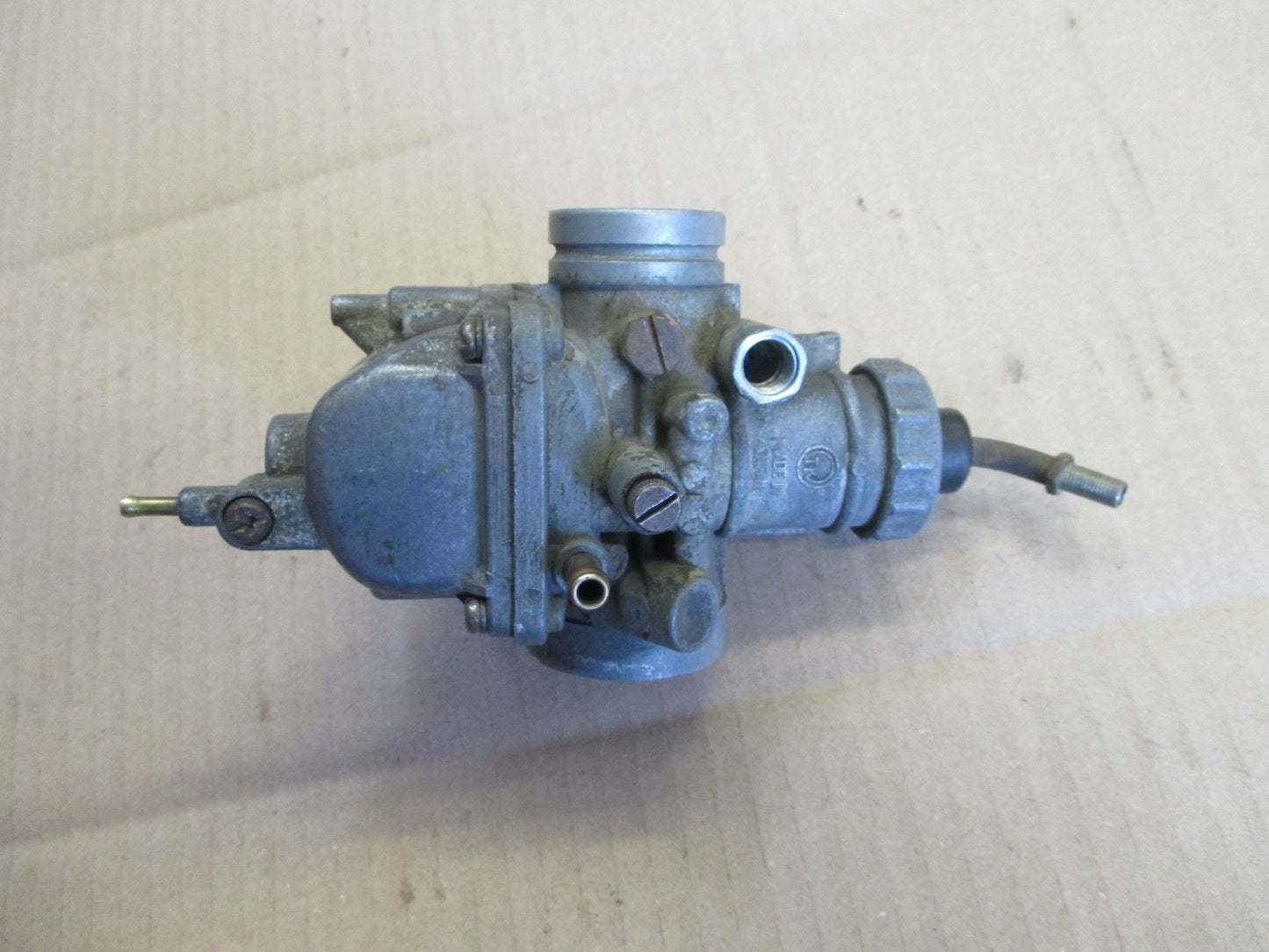 Carburateur Yamaha 125 SR - 10F (se monte sur 125 XT et 125 TW phase 1)