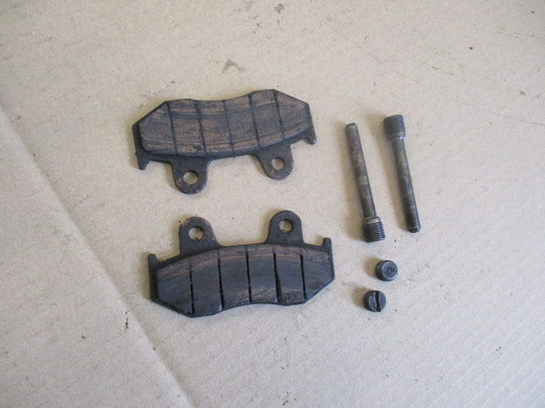 Plaquettes de frein avant + axes pour Honda 600 XLR - PD03