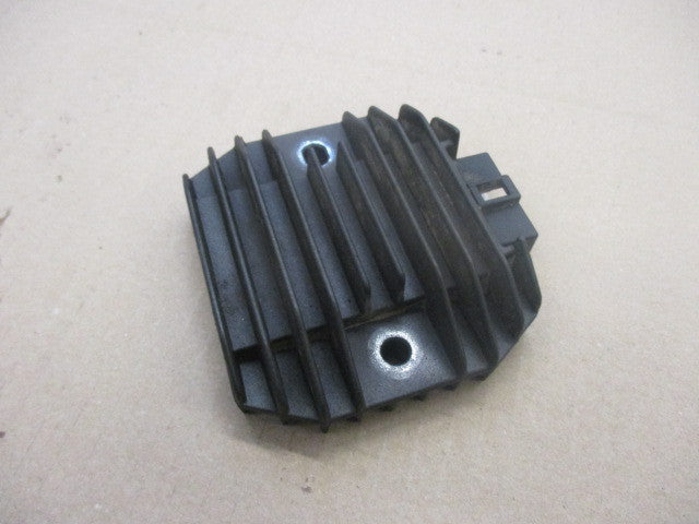 Régulateur SH650A-12 pour Yamaha 850 TDM - 4TX
