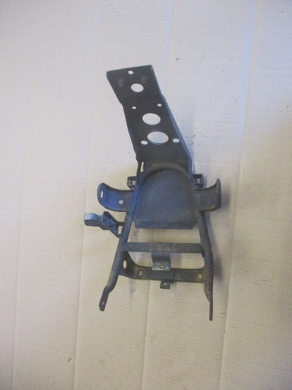 Support de garde boue et feu arrière Suzuki 750 DR 800 DR - SR41A SR42A