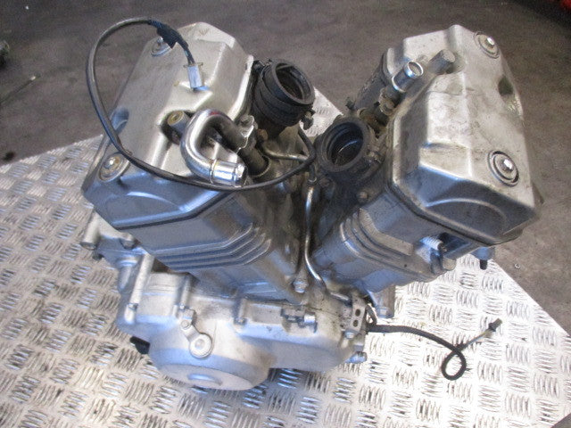 Moteur pour Honda 650 NTV REVERE - RC33