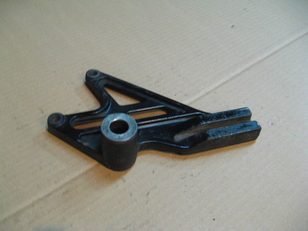 Support étrier arrière pour Suzuki 650 DR RS SE - SP42A - SP43A - SP44A