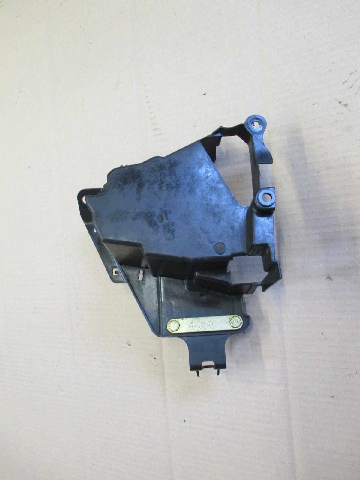 Support batterie pour Honda 600 VT C Shadow - PC21
