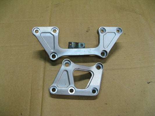 Pattes de fixations moteur pour Yamaha 850 TDM - 3VD 