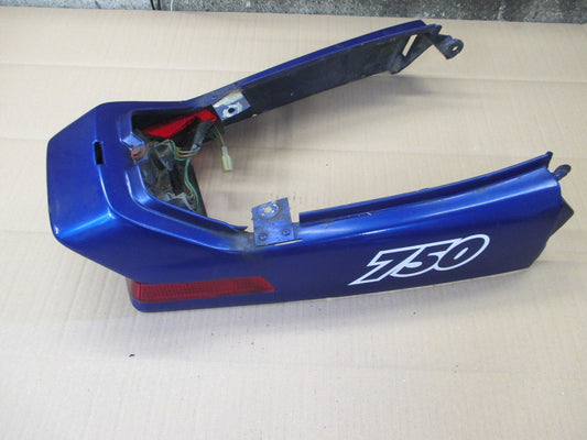 Dosseret + feu arrière pour Honda 750 VFR - RC24