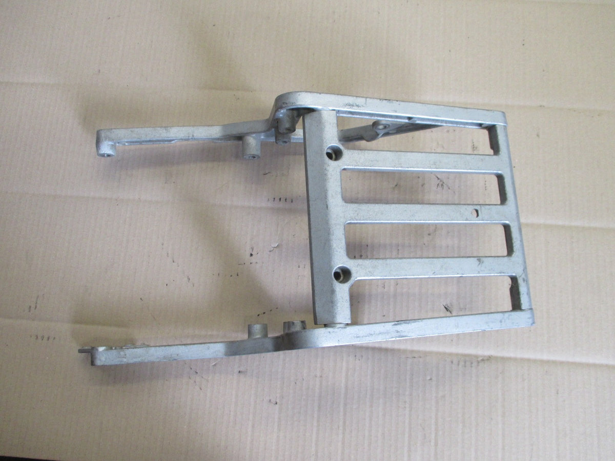 Porte bagage pour Suzuki 600 DR - 650 DR - SN41A - SP41A