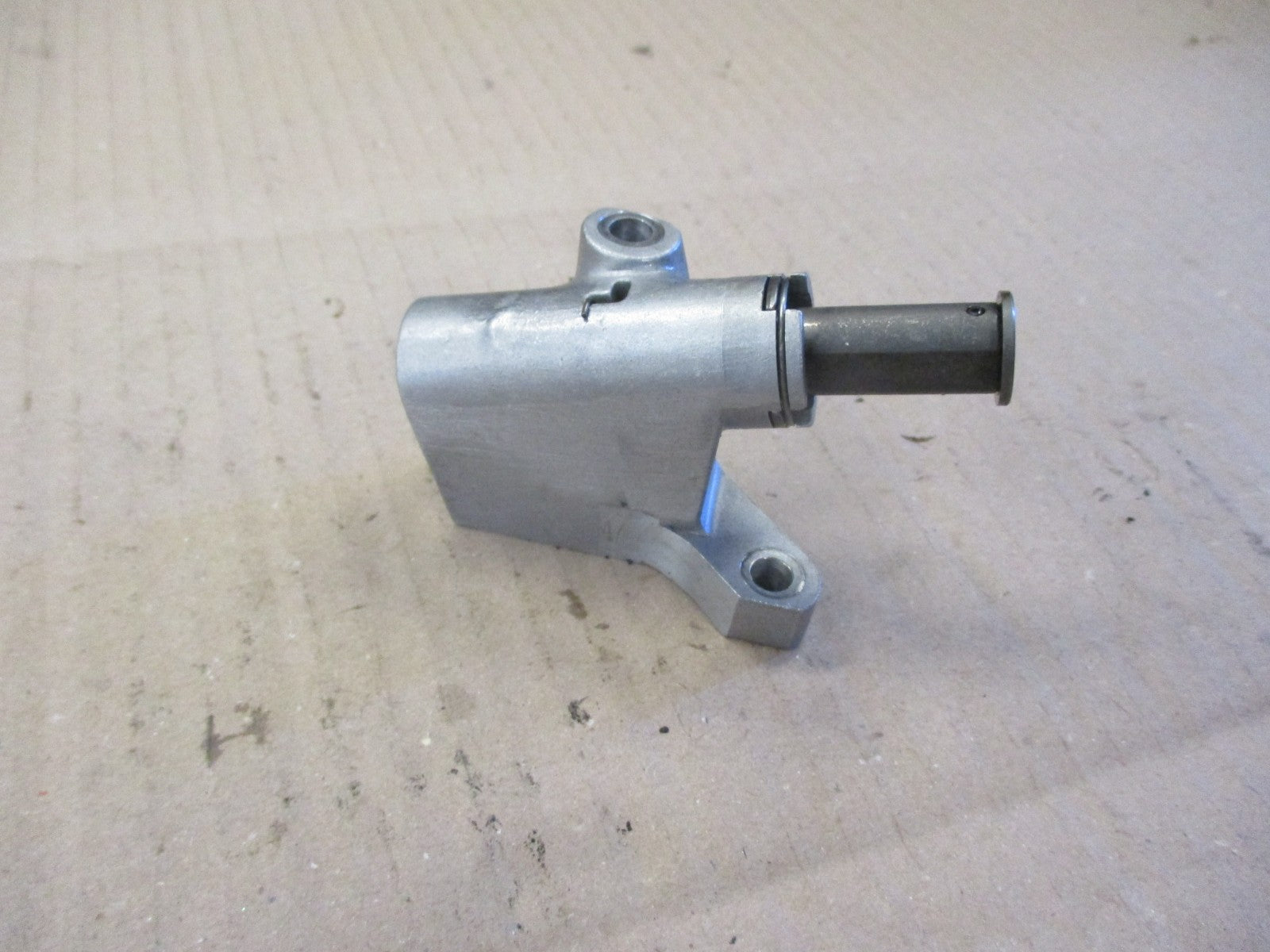 Tendeur de distribution pour Suzuki 750 DR - 800 DR - SR41 - SR42A - SR43A