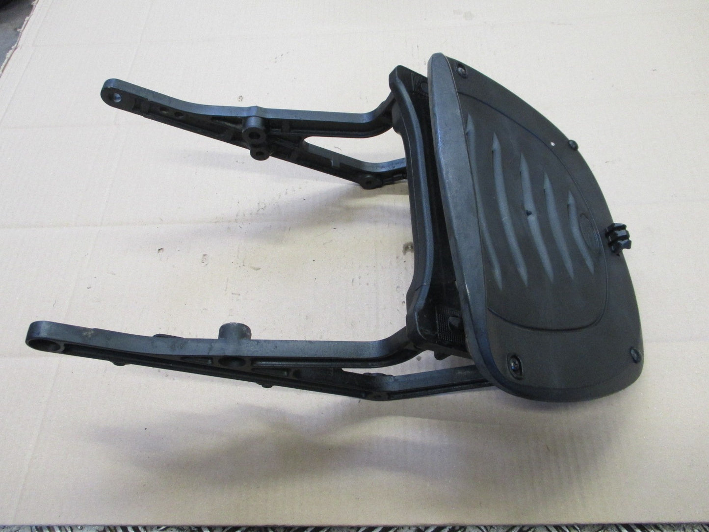 Porte bagage avec platine top case SHAD pour Honda 600 Transalp - PD06 - PD10
