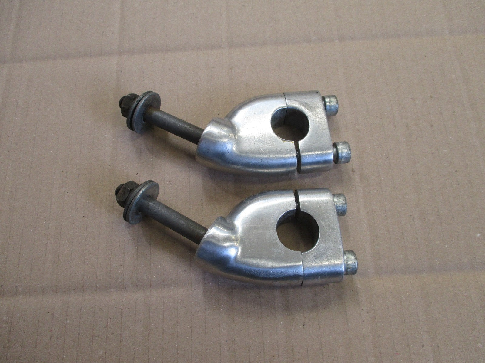Pontets de guidon pour Yamaha 750 FZX - 2JE - 4AM