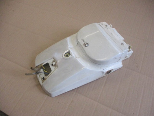 Garde boue arrière + support + circuit feu arrière Yamaha 125 XT - 12V - 3YU